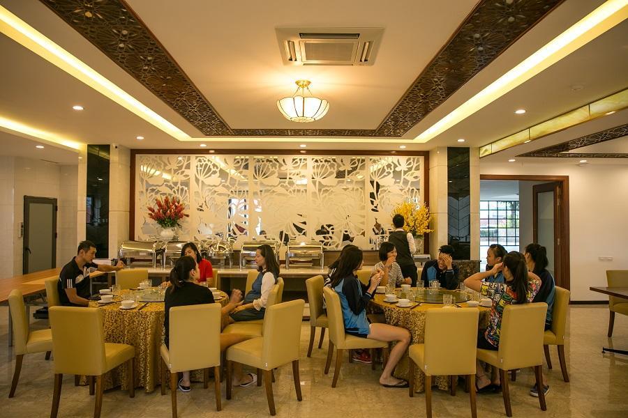 Ha Huy Hotel Ха Тинх Екстериор снимка