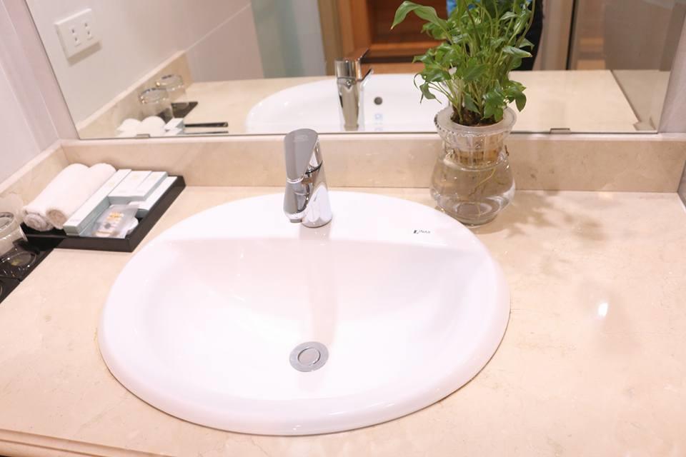 Ha Huy Hotel Ха Тинх Екстериор снимка